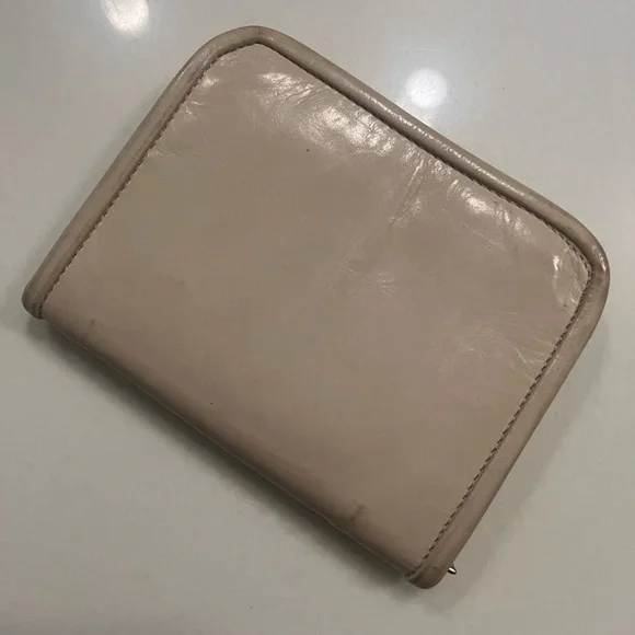 Leather Wallet - Picture 5 of 9